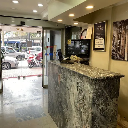 Cenedag Отель 2*