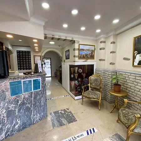 Cenedag Hotel
